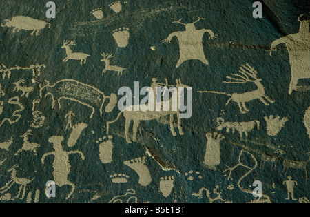 Petroglifi indiani, Newspaper Rock State Park, Utah, Stati Uniti d'America, America del Nord Foto Stock