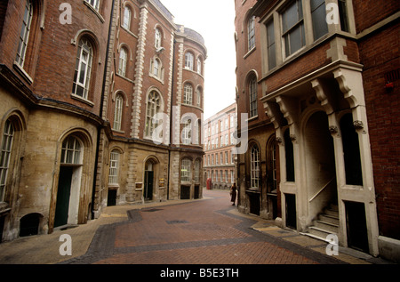 Regno Unito Inghilterra Nottinghasmshire Nottingham Broadway quartiere pizzo K6 casella telefono Foto Stock