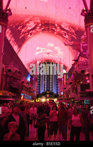 Fremont Street spettacolo di luci e suoni esperienza, Fremont Street, la parte vecchia di Las Vegas, Nevada, Stati Uniti d'America, America del Nord Foto Stock