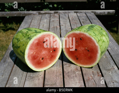 Anguria a fette Foto Stock