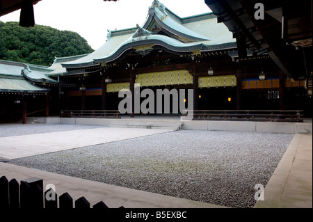 Il santuario centrale di Meiji Jingu dove l'imperatore Meiji è sancito, a Tokyo, Giappone Foto Stock