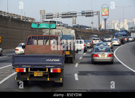 Ora di punta del traffico in Seoul, Corea del Sud Foto Stock