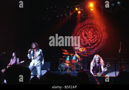 Rock band Whitesnake giocando a Newcastle City Hall cantante David Coverdale nella foto 26 06 06 Foto Stock