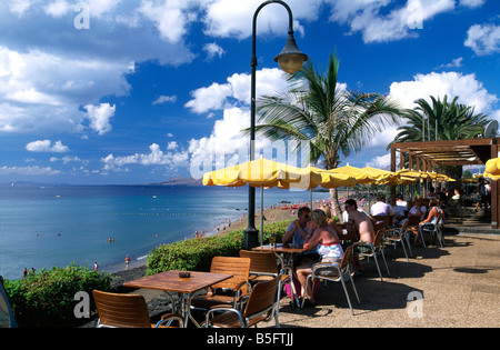 Street restaurant in Puerto del Carmen Lanzarote isole Canarie Spagna Foto Stock