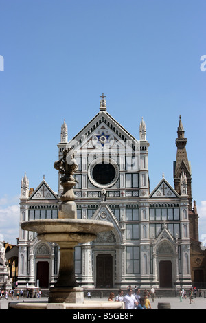 La Basilica di Santa Croce a Firenze Italia Foto Stock