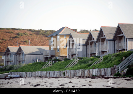 Nuovo time-share case nel villaggio di nuovo Grimsby, Tresco, isole Scilly, UK. Foto Stock