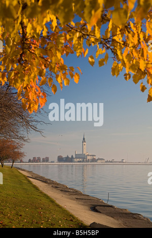 Grosse Pointe Shores Michigan Grosse Pointe Yacht Club nella zona suburbana di Detroit sulle rive del lago St Clair Foto Stock