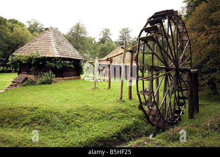 Mulino ad acqua, ASTRA, Open Air Museum, Sibiu, Transilvania, Romania Foto Stock