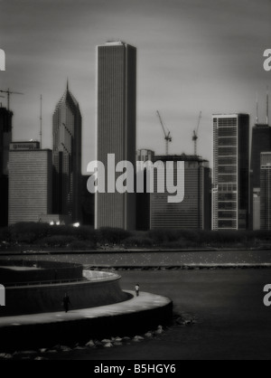 Vista panoramica di Chicago Downtown, come si vede dal Planetarium Adler. Chicago. Illinois. Stati Uniti d'America Foto Stock