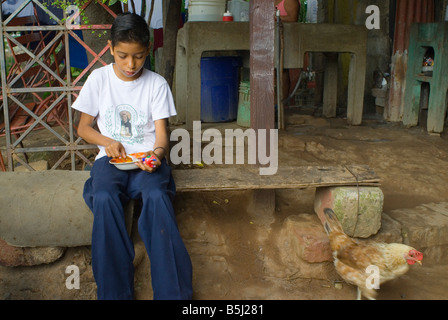 Scuola nicaraguense boy Christian Calero Gutierrez Foto Stock