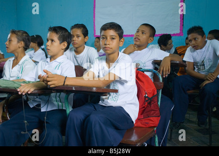 Scuola nicaraguense boy Christian Calero Gutierrez Foto Stock