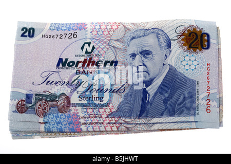 Pila 20 sterline Irlanda del Nord settentrionale emesse banconote contanti Foto Stock