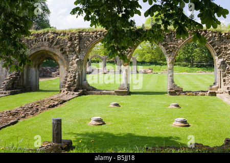 Le rovine della abbazia di Hailes su Cotswolds nei pressi di Winchcombe, Gloucestershire Foto Stock