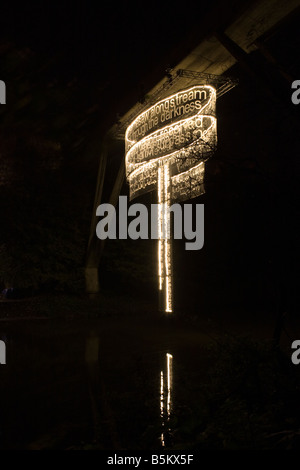 Lampadario da Lulu Quinn. Il Kingsgate Bridge Durham, England, Regno Unito Foto Stock