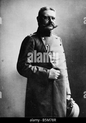 1 H73 B1917 5 Paul von Hindenburg ritratto c 1917 Hindenburg Paul von Fieldmarshall generale dal 1914 e Presidente del Reich 1925 3 Foto Stock