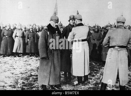 1 W46 F1917 25 e Wilhelm II mani medaglie 1917 Wilhelm II Kaiser tedesco 1888 1918 1859 1941 Cambrai offensiva la Kaiser awar Foto Stock