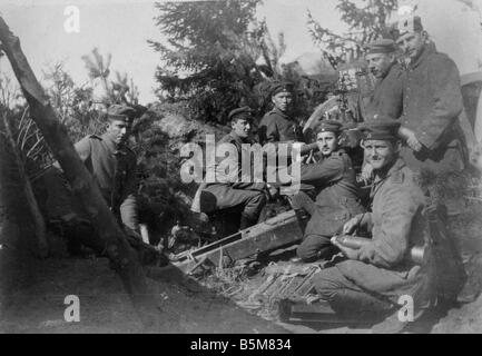 2 G55 A1 1915 19 WWI artiglieria tedesca emplacement Foto Storia Prima Guerra Mondiale 1914 18 tedesco ordnance emplacement data foto un Foto Stock