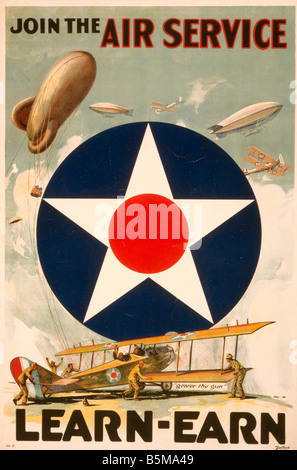 2 G55 P1 1917 39 WW I US Air Service poster di propaganda Storia La Prima Guerra Mondiale la propaganda unire il servizio aereo per saperne di guadagnare il reclutamento Foto Stock