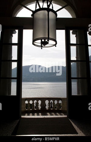 Villa Carlotta hall con vista sul lago di Como, Tremezzo, Italia Foto Stock