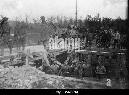9 1918 5 29 A1 offensiva 3 maggio 1918 Edificio Ponte Guerra Mondiale 1 fronte occidentale tedesco grande offensiva Marzo Luglio 1918 Break throu Foto Stock
