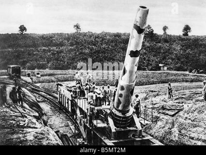 9FK 1916 6 29 A1 e Bat di somme Fr pistola ferrovia Guerra Mondiale 1 Francia Battaglia delle Somme dal 23 giugno al 26 novembre 1916 un 40cm ra Foto Stock