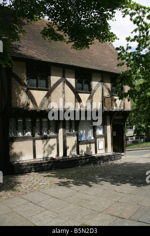 Città di Nottingham, Inghilterra. Il medievale del XIV secolo costruito Severns edificio è la casa del Nottingham Centro Lace. Foto Stock