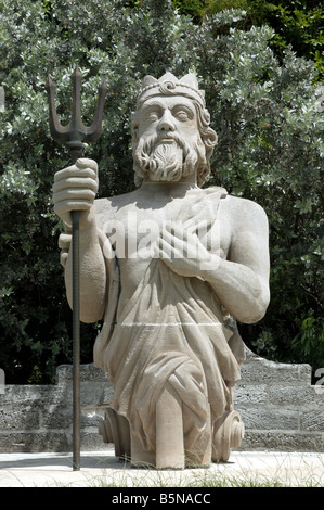 Close-up di una statua del Nettuno, Bermuda Maritime Museum, Royal Naval Dockyard, Bermuda Foto Stock