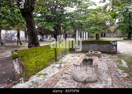 Bene in poulo condor trusty cortile della prigione, con son isola, Vietnam Foto Stock