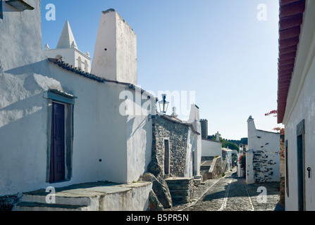 Il Portogallo, l'Alentejo, Monsaraz, scene di strada Foto Stock