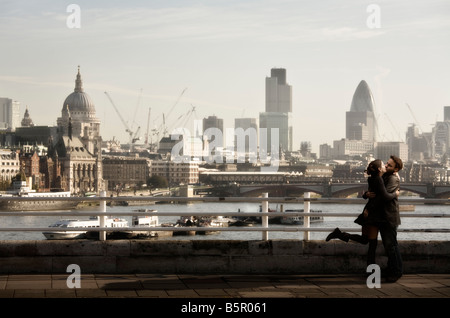 Coppia Londra Foto Stock