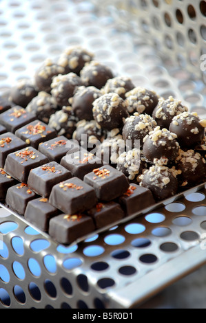 Cioccolatini belgi in vendita a Montezuma vetrina. Foto Stock