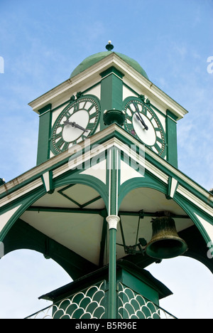 Belize City attrazione turistica landmark Supreme Court edificio a cupola con torre dell orologio storico attrazione turistica Foto Stock