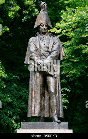 Statua di russo Maresciallo di Campo Michael Barclay de Tolly (1761-1818) nella Riga, Lettonia Foto Stock