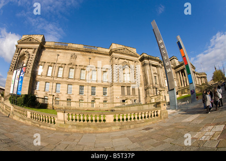 Museo mondiale su William Brown Street Liverpool Merseyside England Regno Unito Regno Unito GB Gran Bretagna Isole Britanniche Europa UE Foto Stock