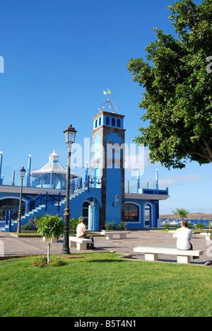 Edificio del Porto e il lungomare, Las Galletas Costa del Silenco, Tenerife, Isole Canarie, Spagna Foto Stock