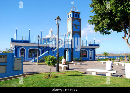 Edificio del Porto e il lungomare, Las Galletas Costa del Silenco, Tenerife, Isole Canarie, Spagna Foto Stock