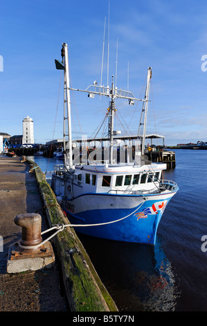 Barca da pesca al pesce Quay North Shields Foto Stock