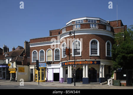 Newmarket Town Center tipiche case casa arancione Suffolk REGNO UNITO Foto Stock