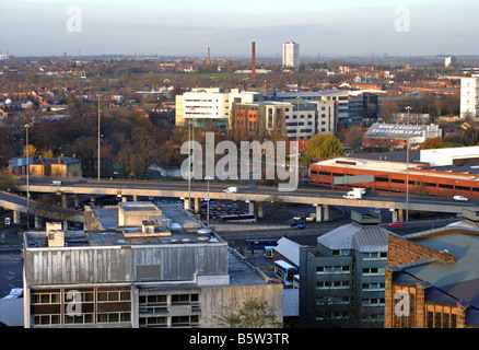 Vista dalla torre di Coventry Cathedral, West Midlands, England, Regno Unito Foto Stock