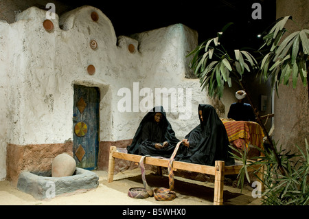 Un Nubian etnografia mostra all interno del Museo Nubiano ufficialmente il Museo Internazionale della Nubia un museo archeologico situato in Aswan Egitto Foto Stock