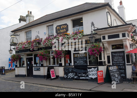 "Ye Olde Smack' public house e ristorante, Leigh on Sea Essex GB UK Foto Stock