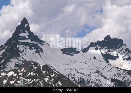 Pilota e picchi di indice nella gamma Absaroka mountains in Wyoming USA Foto Stock