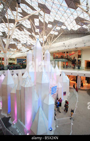 Regno Unito Londra ovest città bianca il nuovo Westfield Shopping Centre Foto Stock