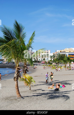 Vista della spiaggia, Playa de San Juan, Tenerife, Isole Canarie, Spagna Foto Stock