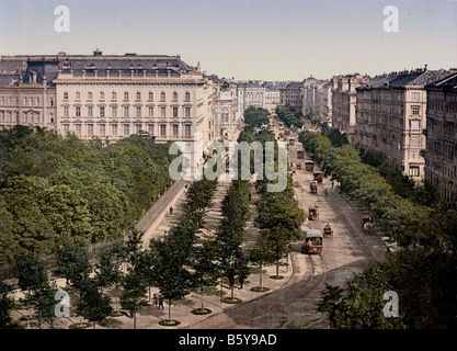 La Ringstrasse con la vista del opernring, Vienna, Austria Foto Stock