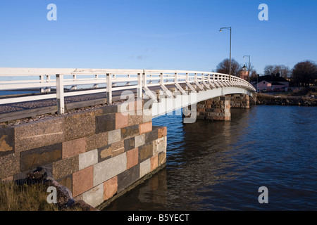 Piccolo ponte in Suomenlinna Helsinki Finlandia Foto Stock