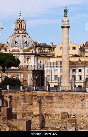 Colonna di Traiano a Roma Foto Stock