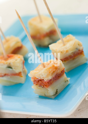 Il salame chorizo Tortilla Tapas Foto Stock