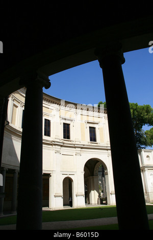 Cortile interno di Villa Giulia il museo etrusco di roma Foto Stock