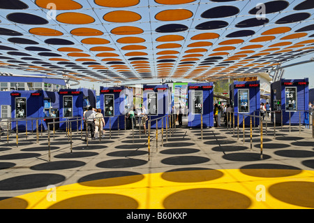 Area di ingresso, Expo 2008, fiera mondiale di Saragozza in Aragona, Spagna, Europa Foto Stock